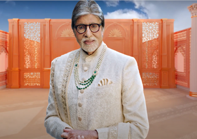 Amitabh Bachchan embraces his Indianess with Manyavar
